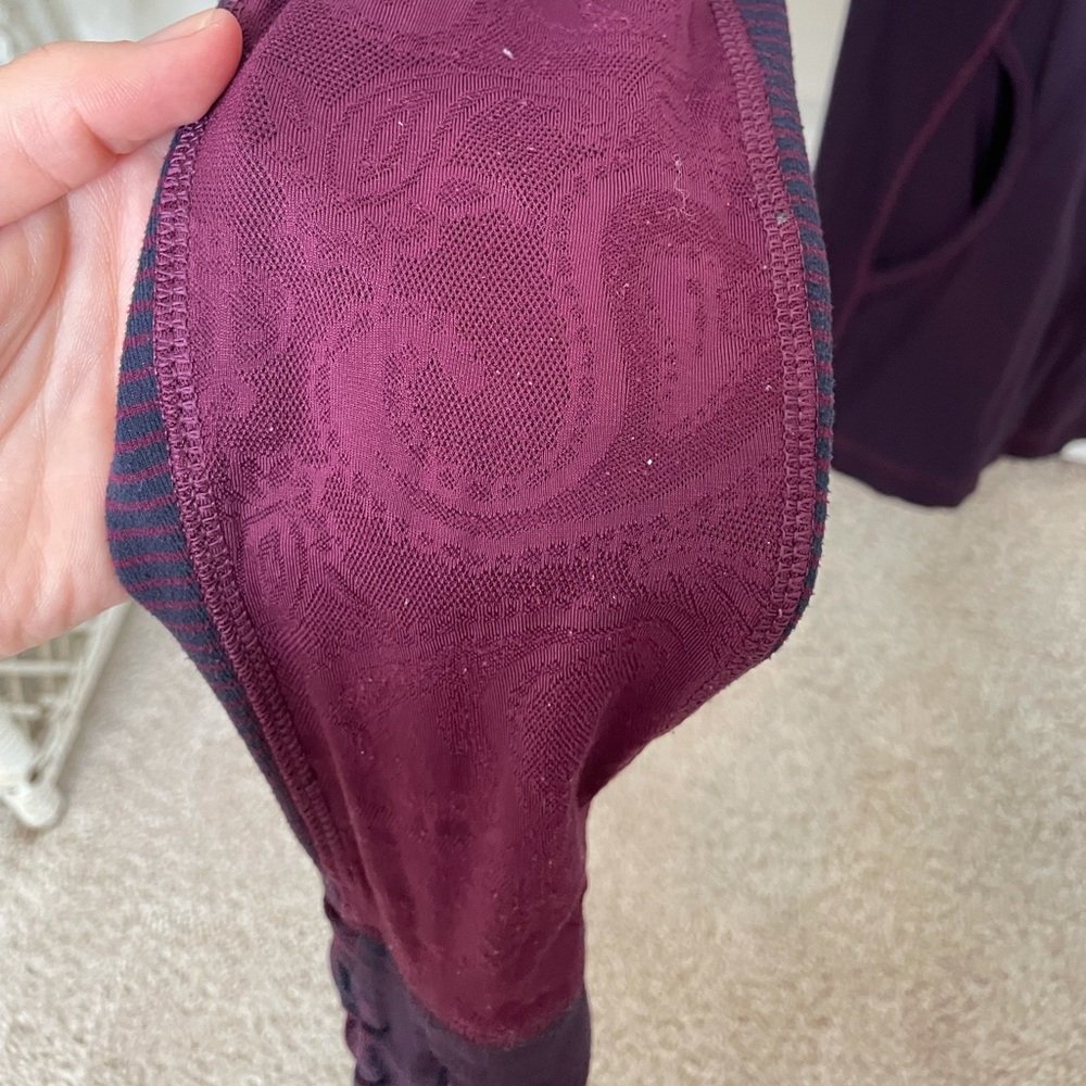 Lululemon jacket - Picture 3 of 4